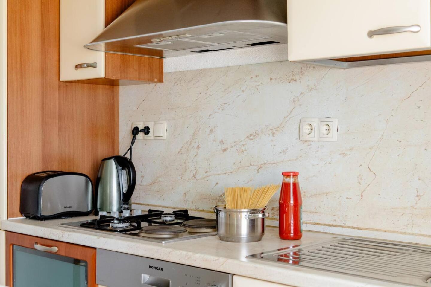 Appartamento Apartman Jam Solin Esterno foto